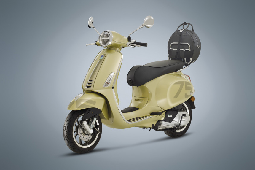 Vespa 75th Anniversary Primavera