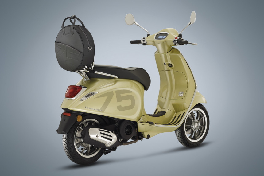 Vespa 75th Anniversary Primavera